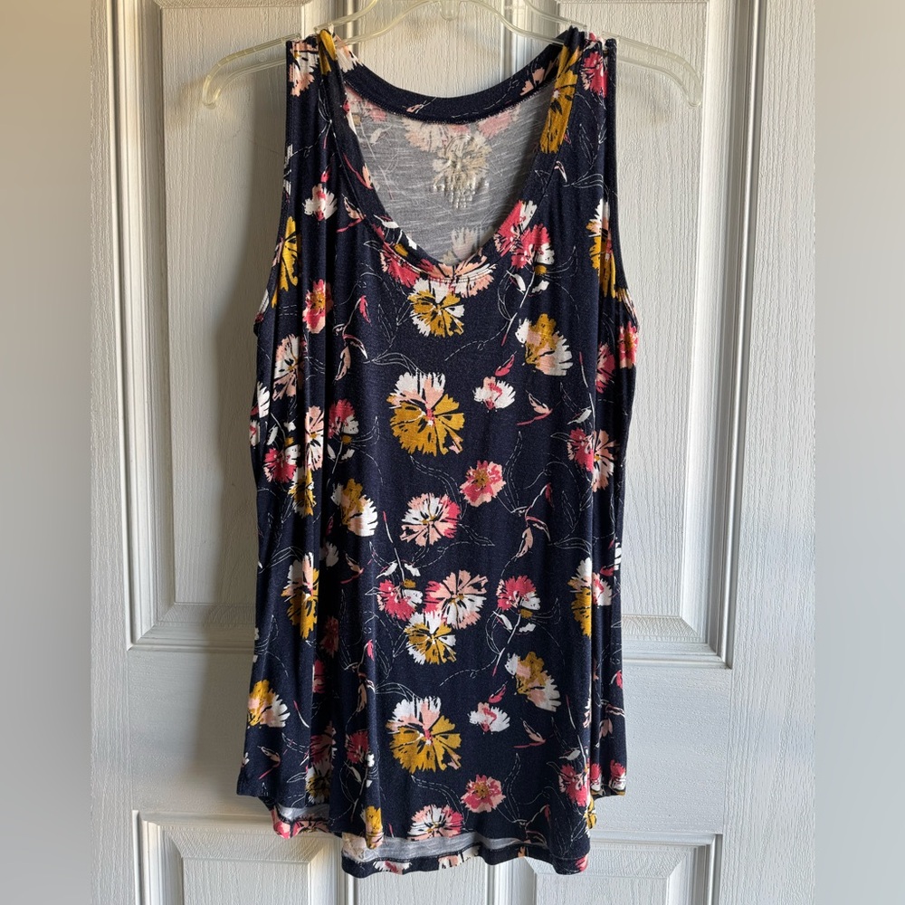 Maurices 24/7 Navy Floral Women's Tank Top